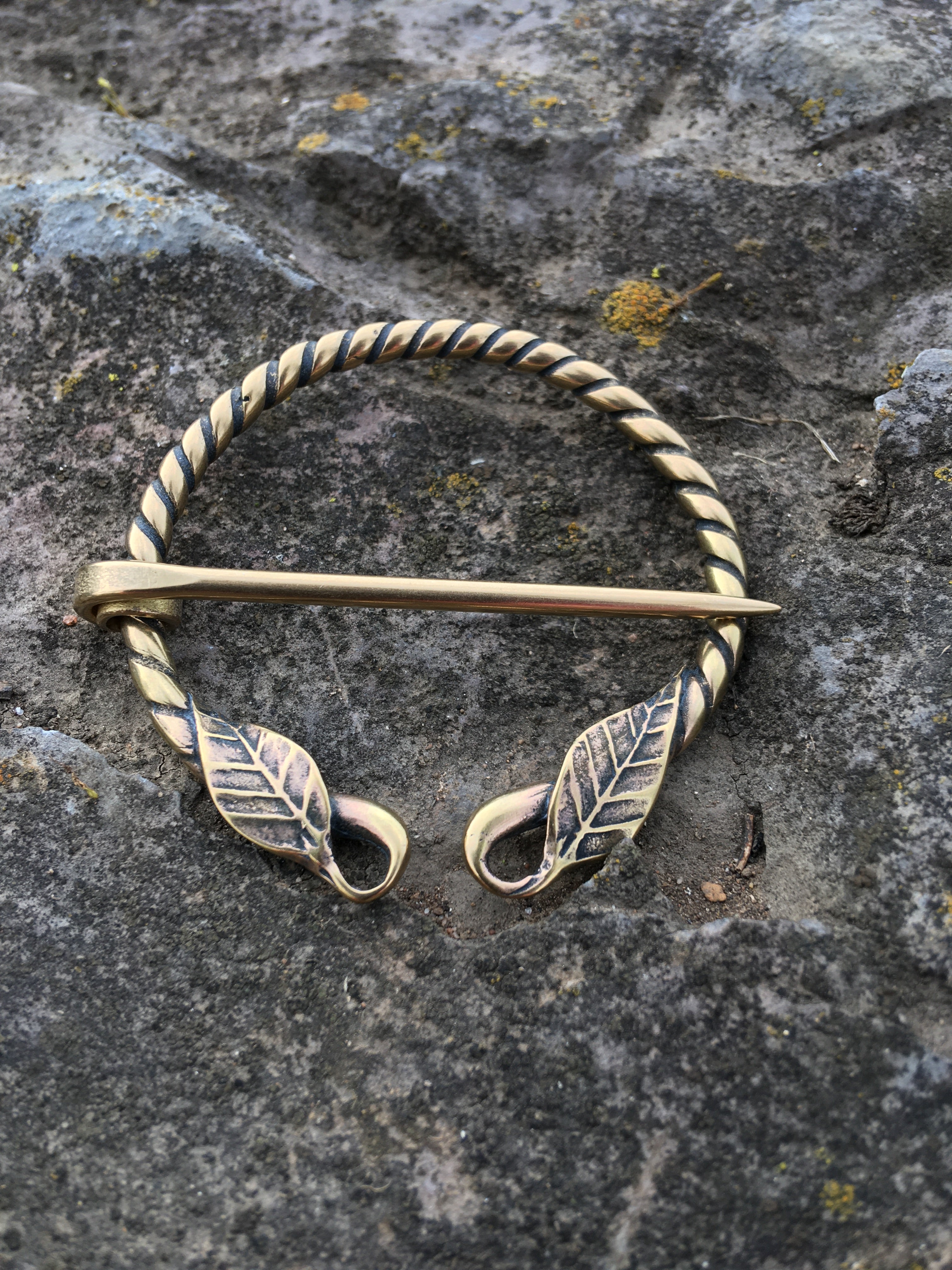Simple Leaf Viking Penannular Brooch