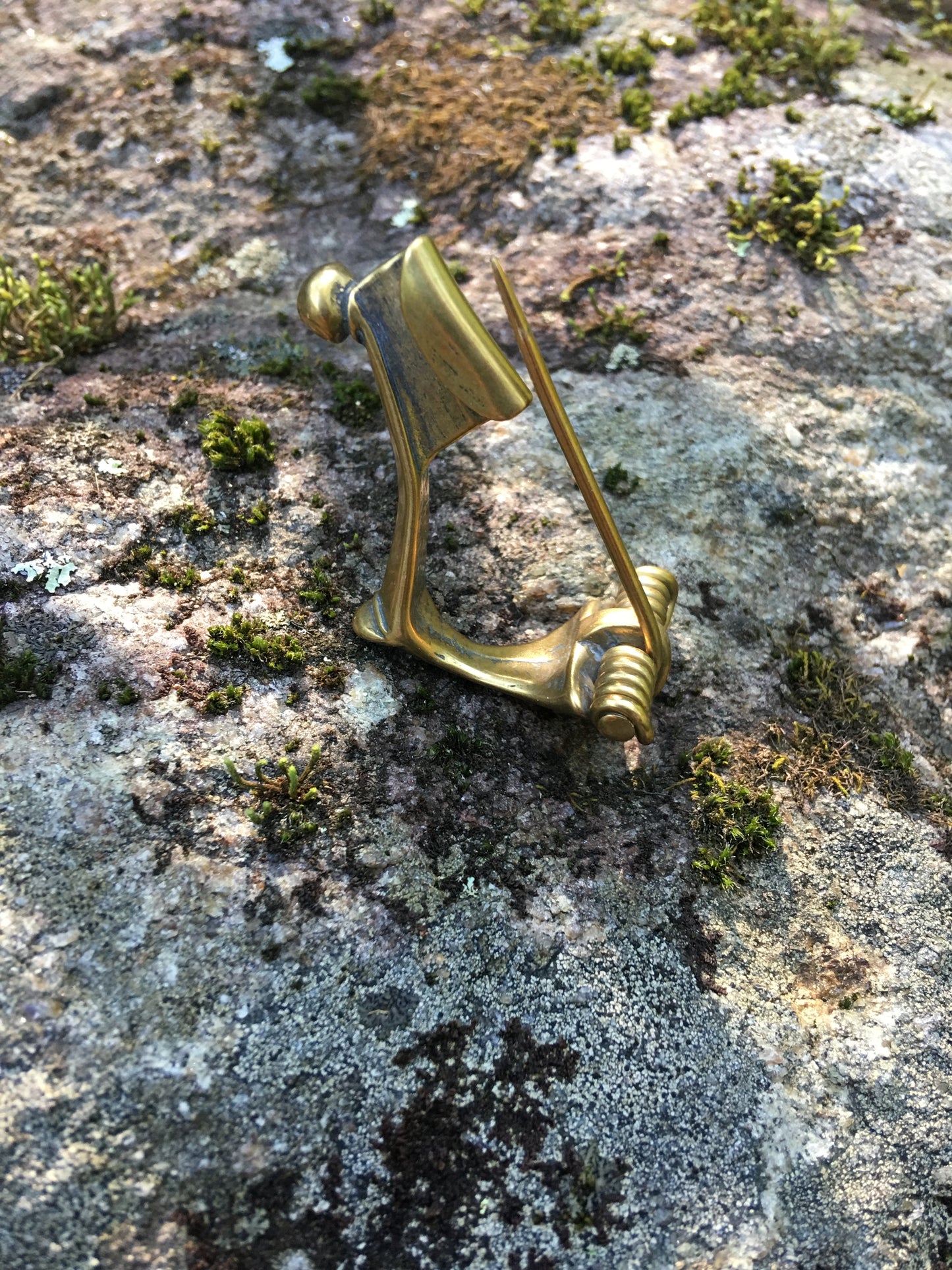 Kraftig Fibula Brooch