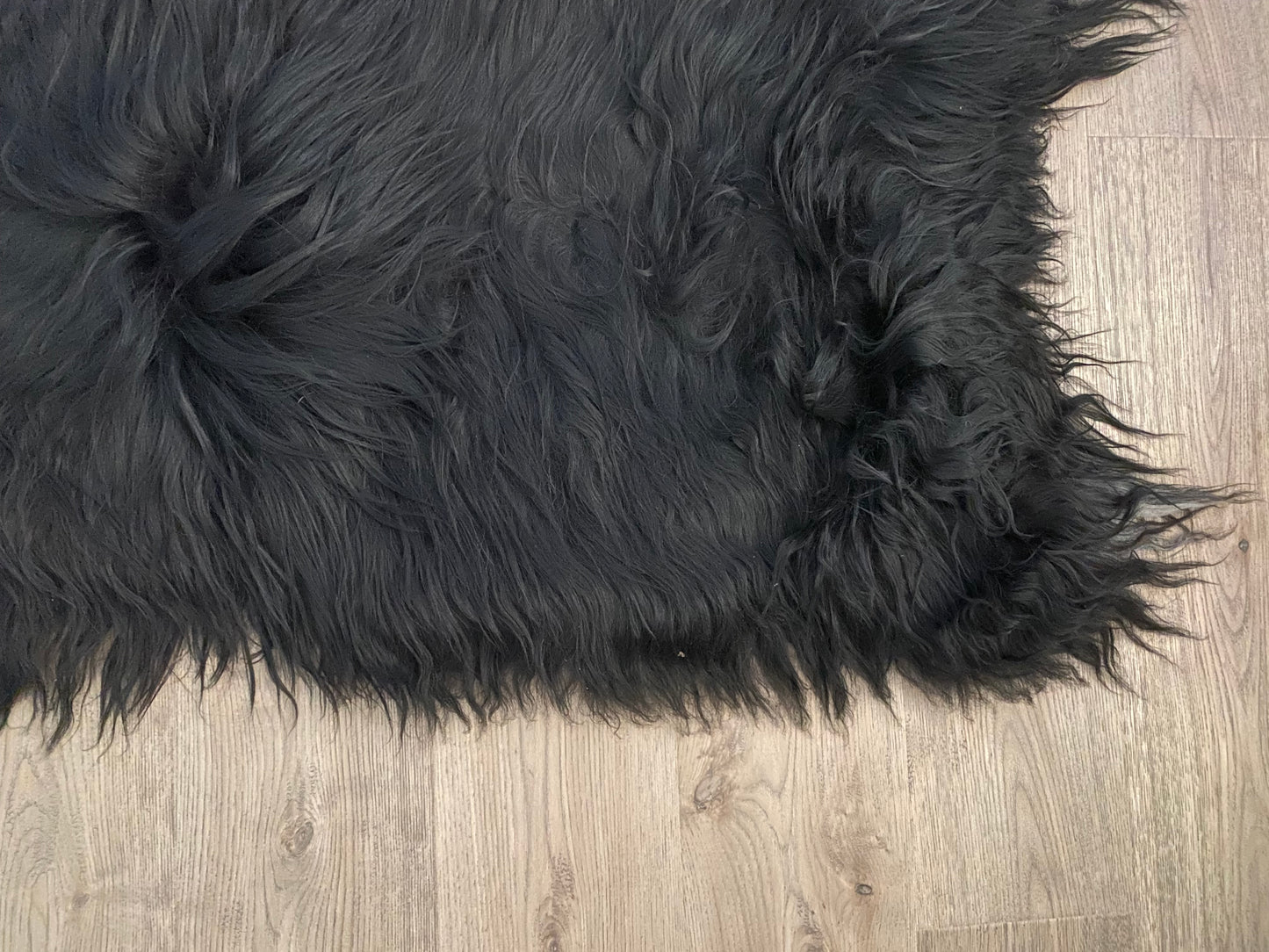 Very Dark Brown Icelandic Sheepskin