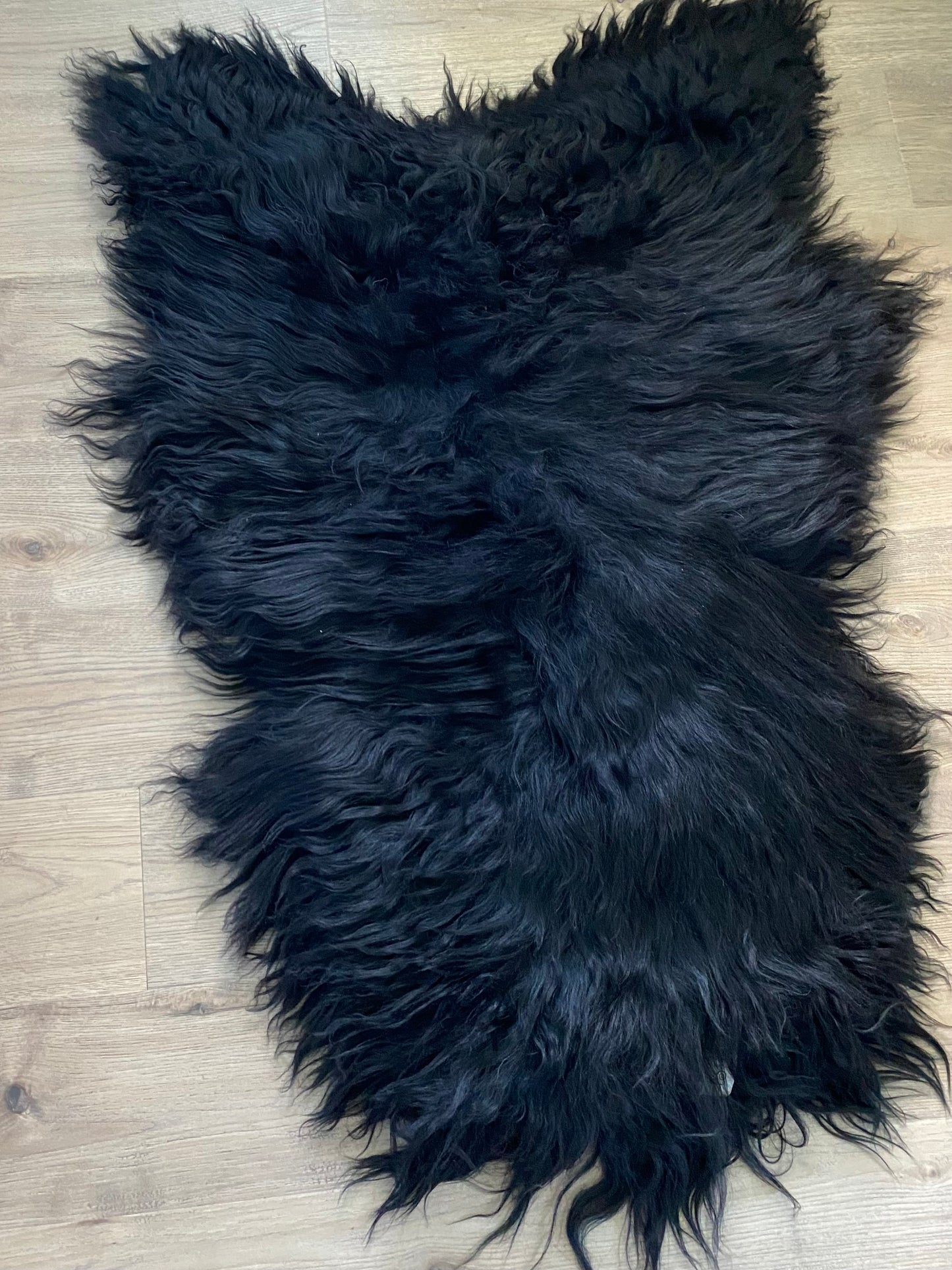Icelandic Sheepskin Black
