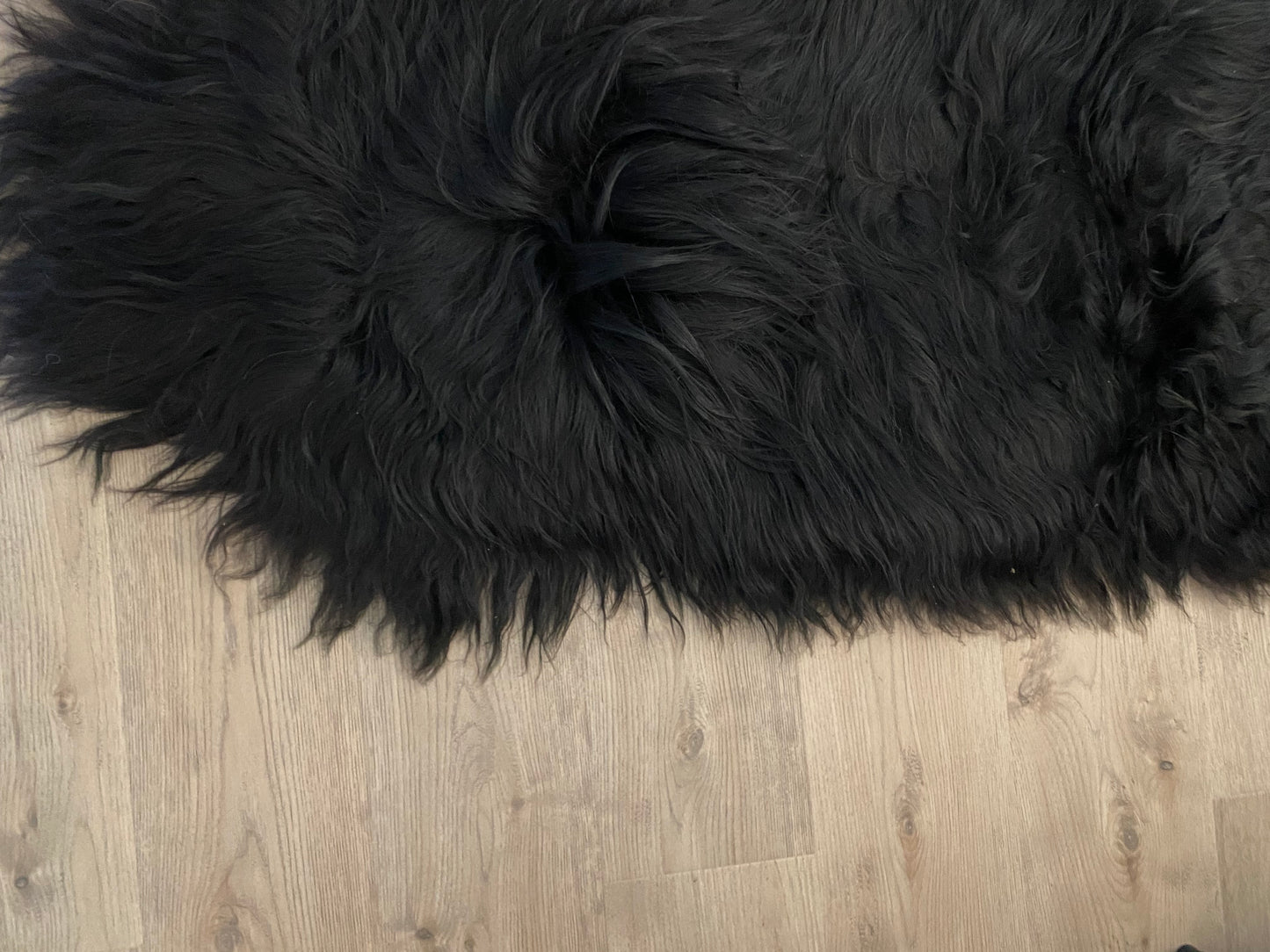 Very Dark Brown Icelandic Sheepskin