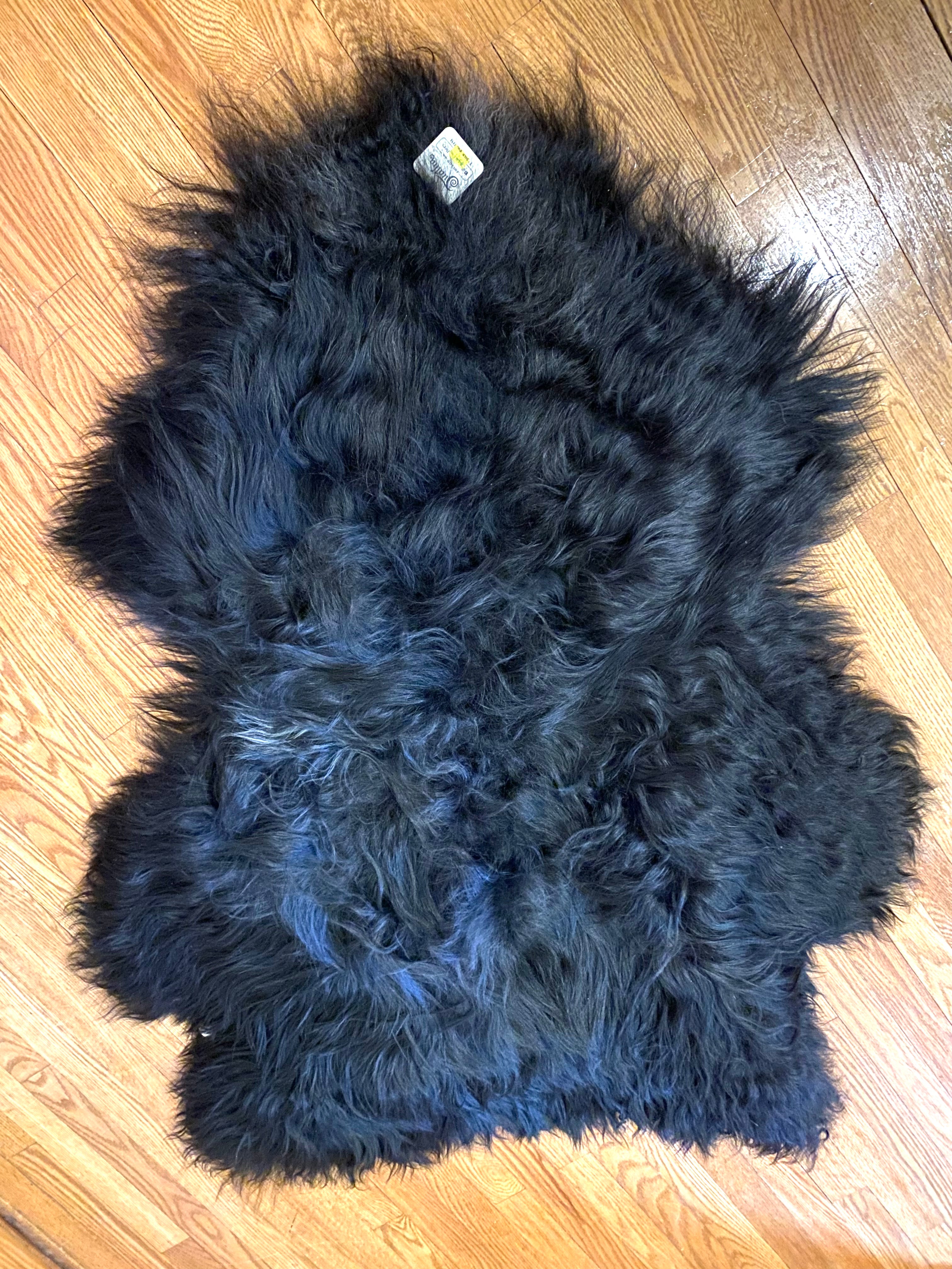 Black Icelandic Sheepskin