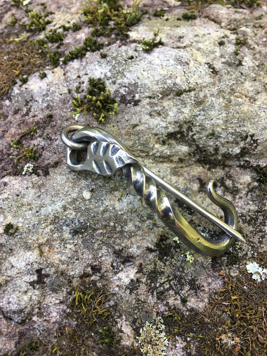 Leaf Fibula Brooch