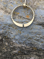 Simple Twist Shawl Pin