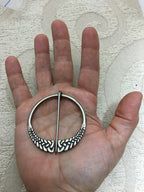 Celtic Knotwork Shawl Pin~single knots
