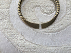 Simple Twist Shawl Pin